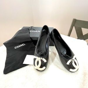 CHANEL Women Size 7.5